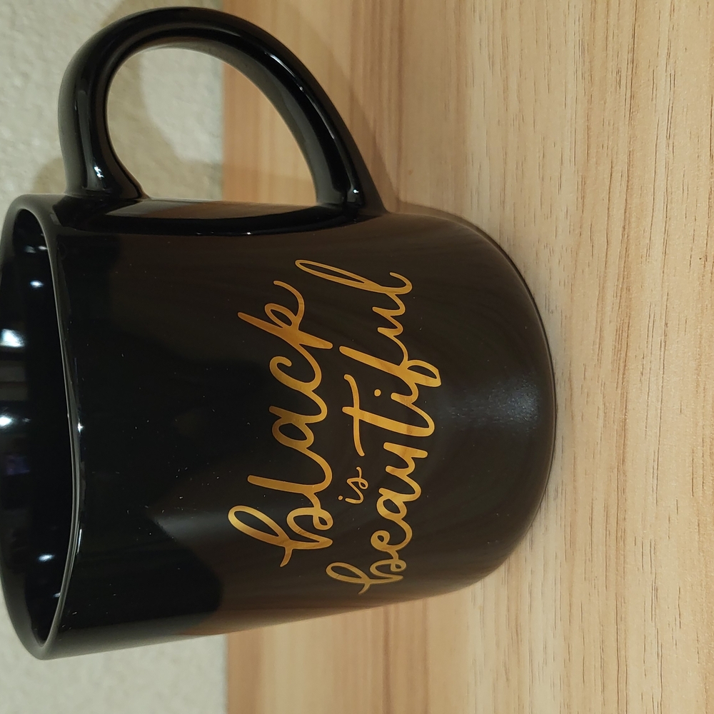 Chic Black Mug with Gold Script